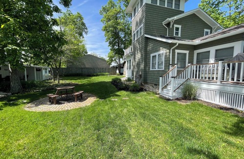 Lakeview House | The Lakeview Retreat