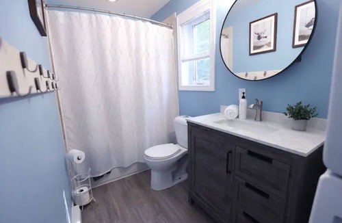 Algoma District Cottage | The Lakeway Cottage