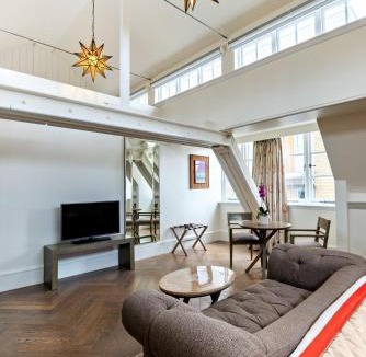 Riverside Hotel | The LaLit London