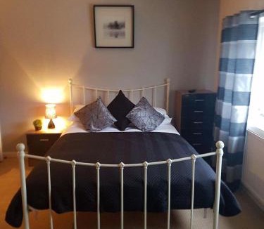 Rhayader Hotel | The Lamb and Flag Inn