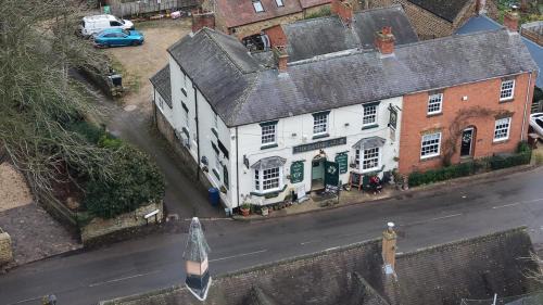 Sibford Gower House | The Lampet Arms