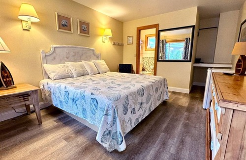 Lavallette Hotel | The Lamplight Inn