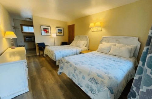 Lavallette Hotel | The Lamplight Inn