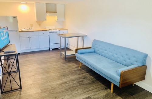 Lancaster Hotel | The Lancaster Motel