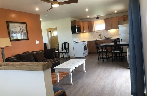 Lander Apartment | The Lander Roost: Your Basecamp to Adventure