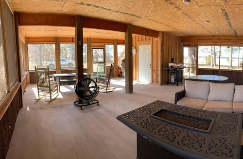 Gregory Cabin | The Landing at Nimmo