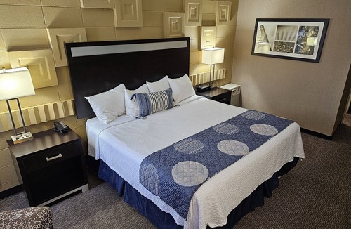 Pikeville Hotel | The Landmark Hotel