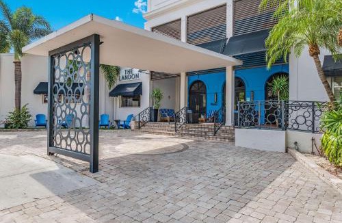 Bay Harbor Islands Hotel | The Landon Bay Harbor-Miami Beach