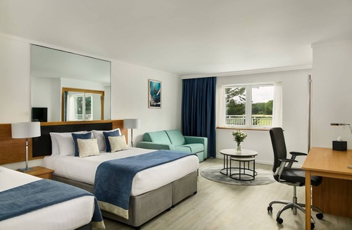 Hayling Island Hotel | The Langstone Quays