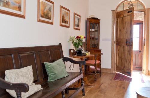 Hay-on-Wye Bed & Breakfast | The Larches Ledbury