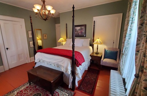 Annapolis Royal Bed & Breakfast | The Lark & Loon Inn