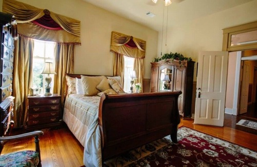 San Jacinto Bed & Breakfast | The Lasker Inn - B&B