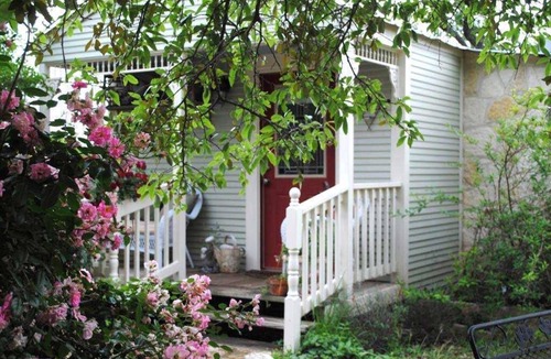 Bandera Cottage | The Last Outpost - Sophie's Cottage