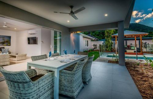 Palm Cove Villa | The Last Resort Villa 2