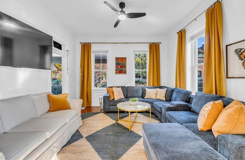 Hermann House | The Laughing Boar, perfectly located downtown