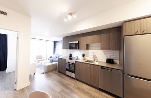 Kitchener Hotel | The Laundry Rooms Station Park Kitchener