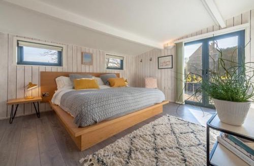 Bungay House | The Lavender Shack