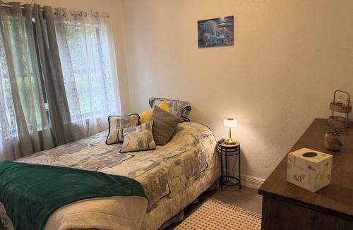 Fort Lauderdale Bed & Breakfast | The Layover Loft: Rest, Refresh, & Reach the Beach, NO Breakfast