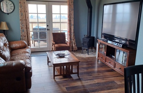 Philipsburg Apartment | The Lazy 8 Loft