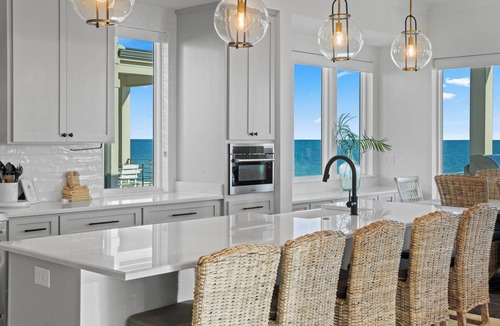 Ono Island House | The Lazy Fish - Private Saltwater Pool, Beachfront