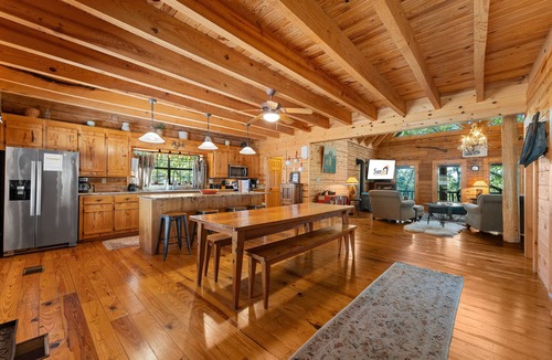 Table Rock House | The Lazy K 3 Bedroom Cabin by RedAwning