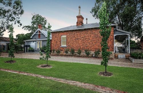 Chiltern House | The Lazy Lock-Up