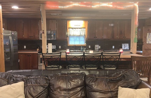 Petal House | The Leaf River Yacht Club