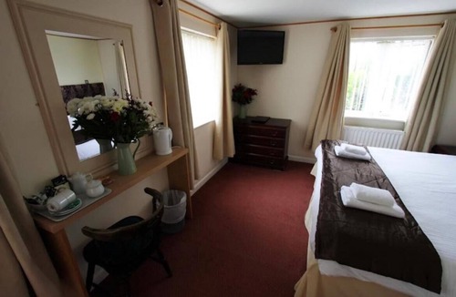 Dunhampton Bed & Breakfast | The Leaking Well Dunhampton