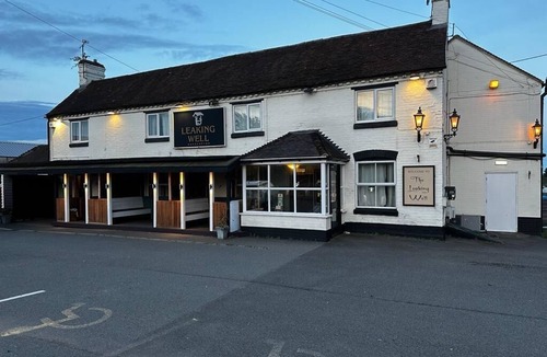 Dunhampton Bed & Breakfast | The Leaking Well Dunhampton