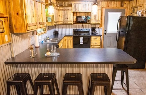Lindale Cabin | The Leanin' Tree - Nestled Amongst The Piney Woods Of East Texas by RedAwning