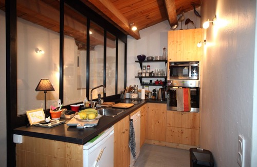 Loix House | The leaning house