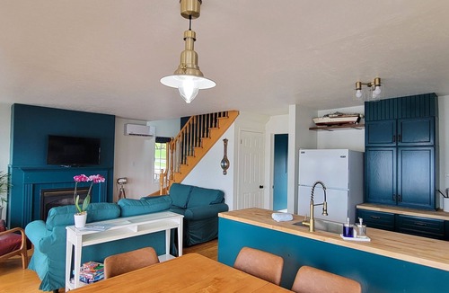 Alexandria Bay House | The Ledges Resort and Marina, Lighthouse