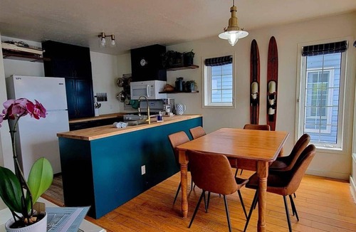 Alexandria Bay House | The Ledges Resort and Marina, Lighthouse