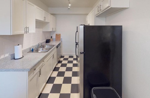 West End Apartment | The Lee