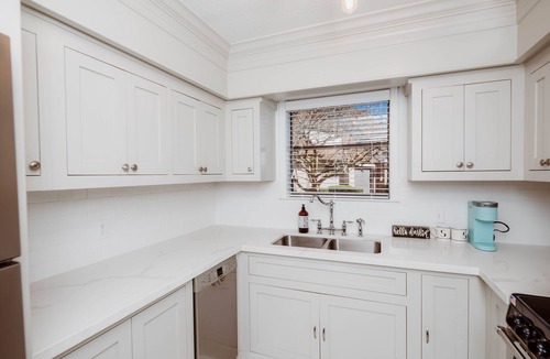 Lakeview  Jefferson County House | The Leroy