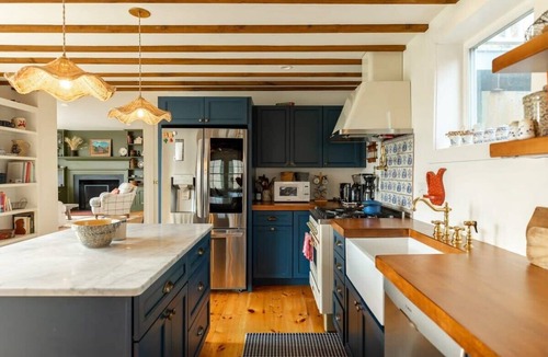 Pine Plains House | The Library Retreat Charming Estate w/Pool+Pond