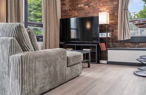 New Glasgow Apartment | The Library @TheMillRowsSuites