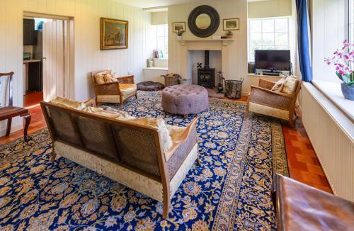 Llangattock House | The Library - Uk46649