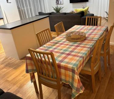 Para Wurlie House | The Lighthouse