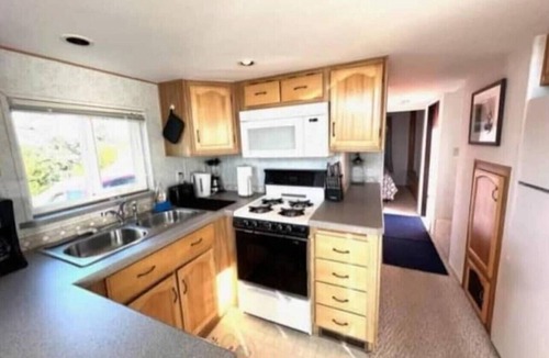 Gold Beach Cabin | The Lighthouse Cabin #60