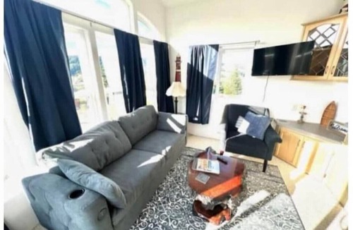 Gold Beach Cabin | The Lighthouse Cabin #60