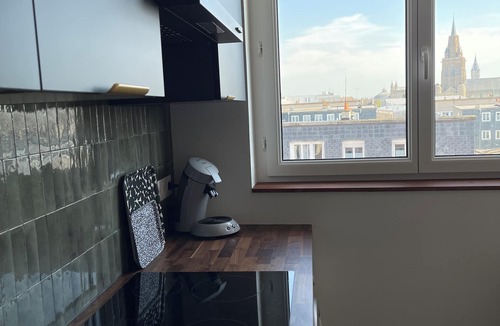 Calais City Center Apartment | The Lighthouse