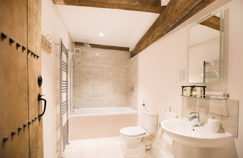 Nunney House | The Lighthouse