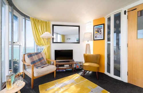 St Ives House | The Lighthouse