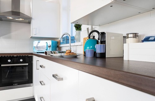 Barrow-in-Furness Cottage | The Lighthouse Hide