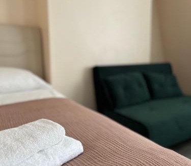 Walworth Apartment | The Lily Aparts