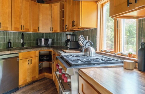 Elka Park Cabin | The Lily Pad - Hunter, NY