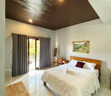 Batu Bolong House | The Lima Home Stay in Canggu