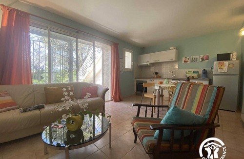 Latour-Bas-Elne House | The Lime Tree in the Parc de la Dame