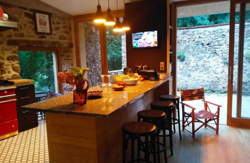 Le Bez House | The lime tree of Bressolles